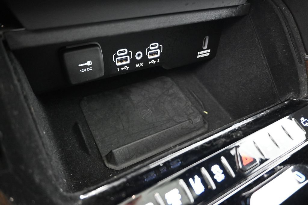 Used 2022 Jeep Grand Wagoneer Series I AWD/4WD image 16