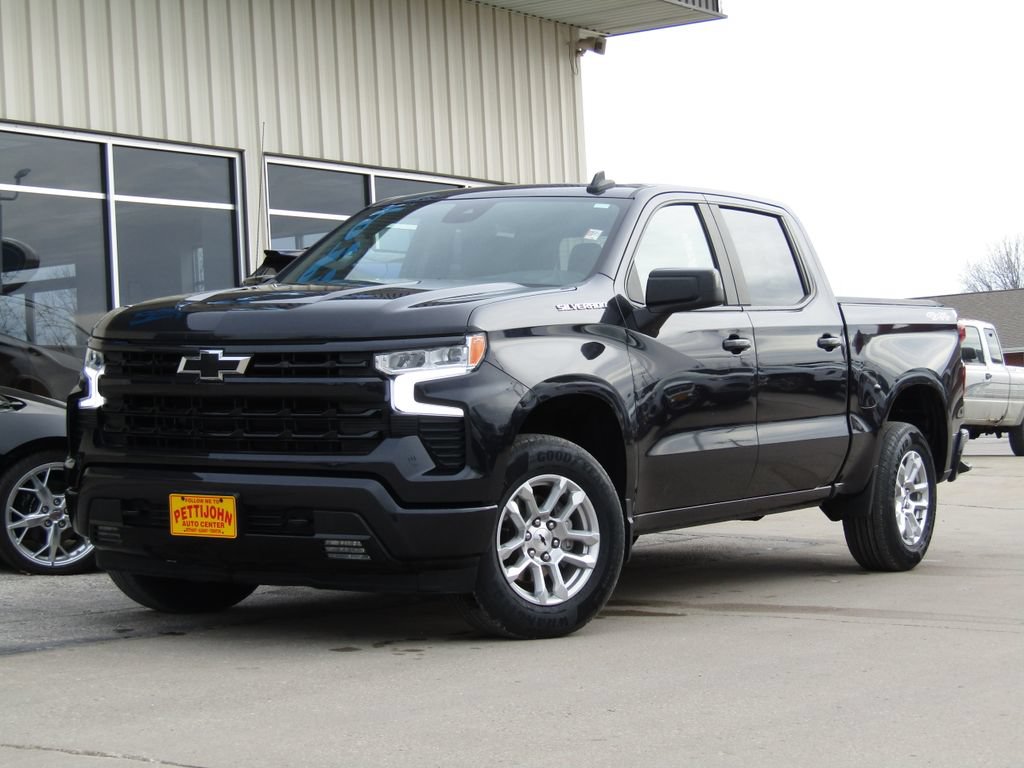 Used 2023 Chevrolet Silverado 1500 RST AWD/4WD image 12