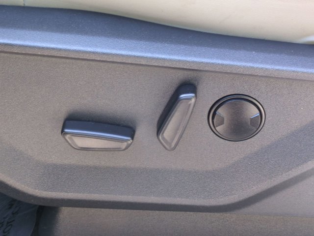 Certified 2025 Ford Expedition Active RWD image 14