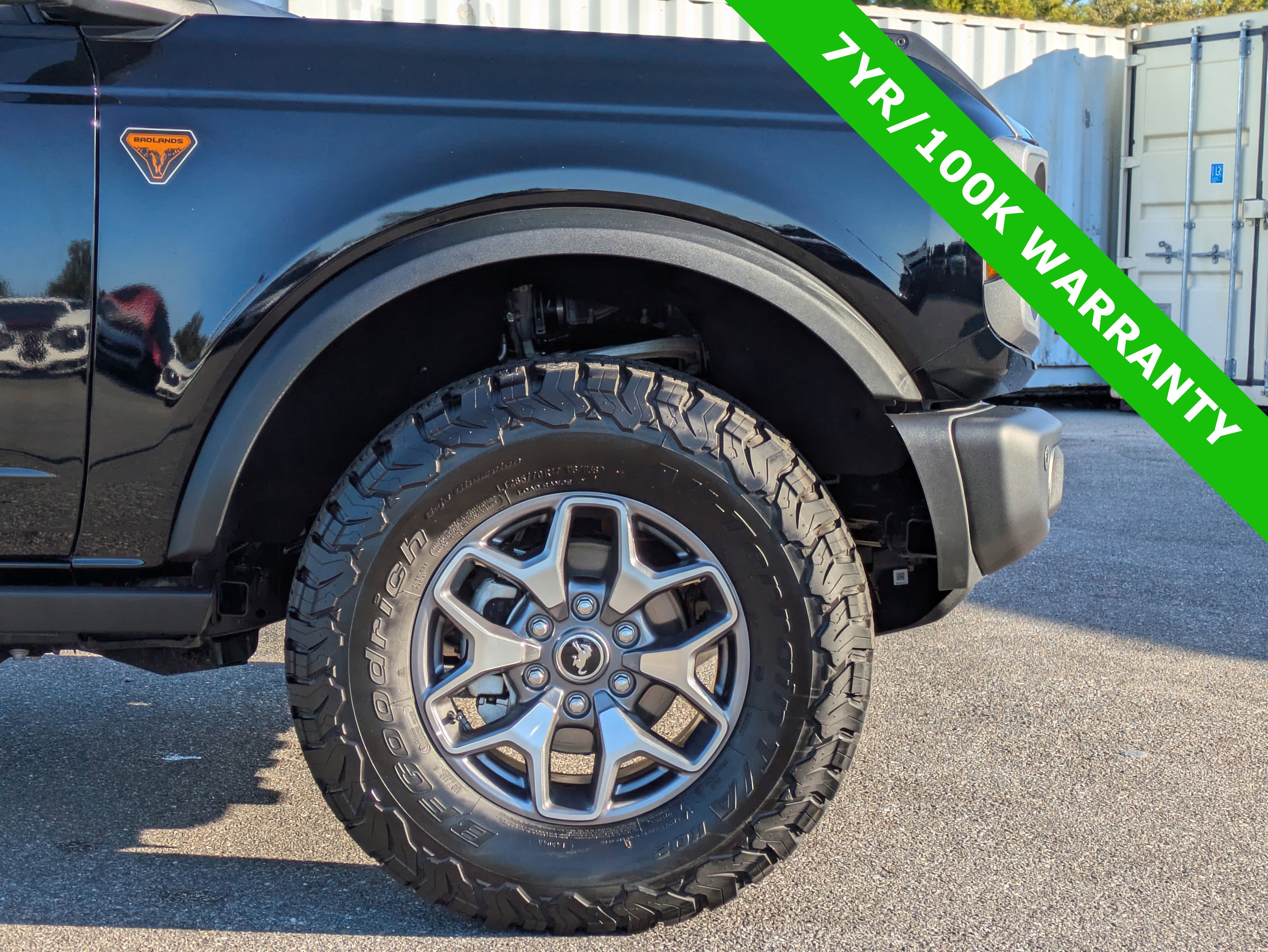 Certified 2025 Ford Bronco Badlands image 11