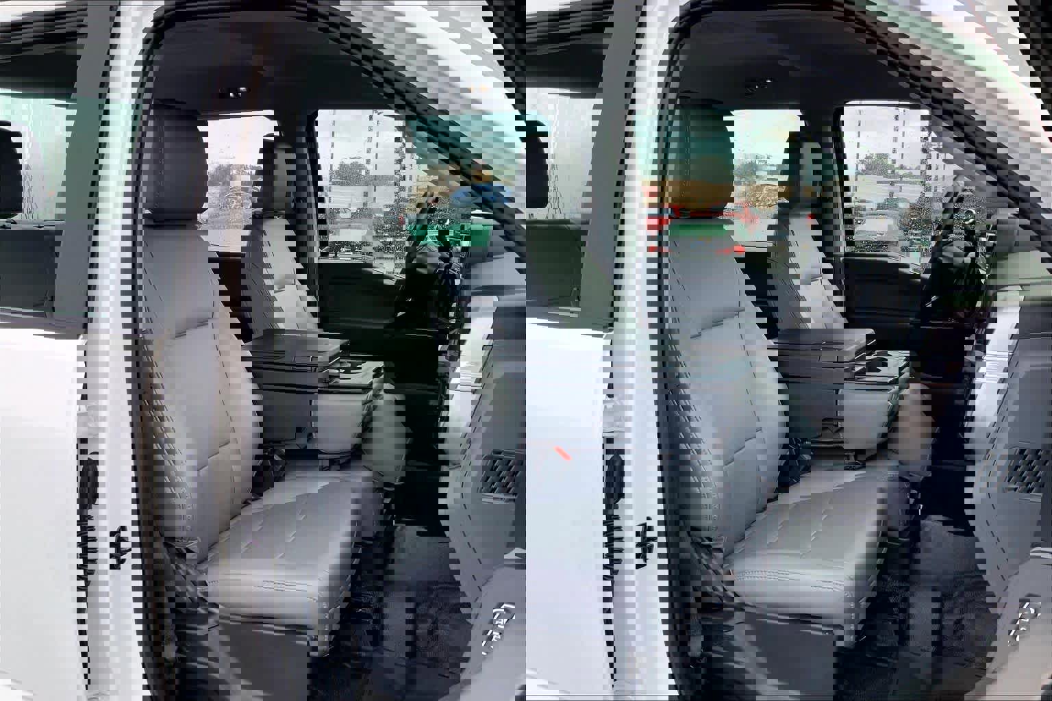 Certified 2024 Ford F250 XL w/ FX4 Off-Road Package image 10