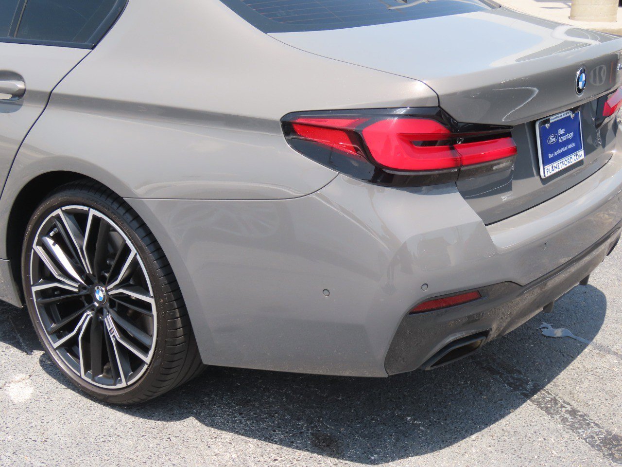 Used 2021 BMW 540i w/ M Sport Package RWD image 14