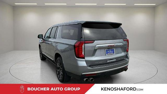 Used 2023 GMC Yukon XL Denali w/ Denali Reserve Package AWD/4WD image 7