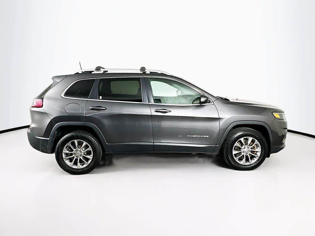 Used 2019 Jeep Cherokee Latitude Plus w/ Cold Weather Group AWD/4WD image 26