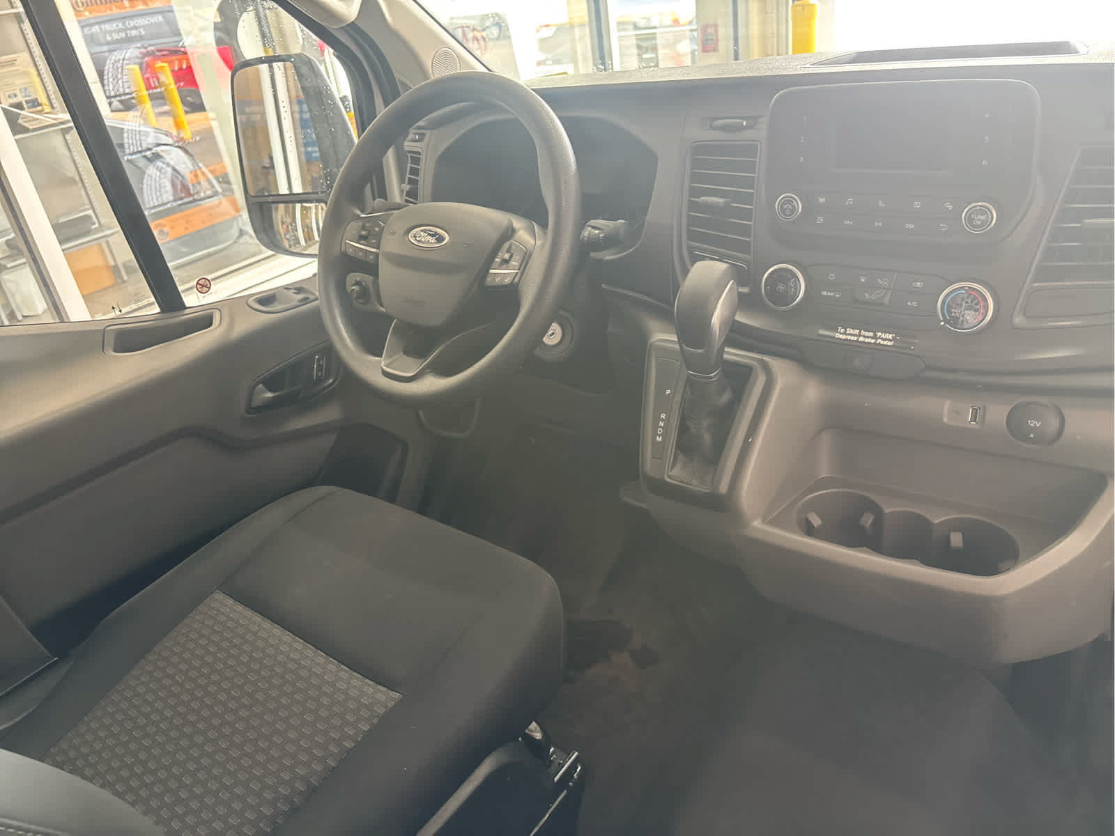 Certified 2025 Ford Transit 250 Low Roof w/ Exterior Upgrade Package RWD image 9