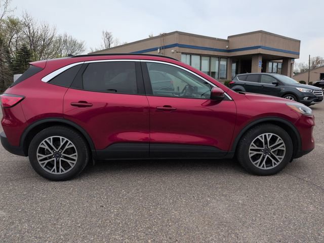 Certified 2020 Ford Escape SEL FWD image 4