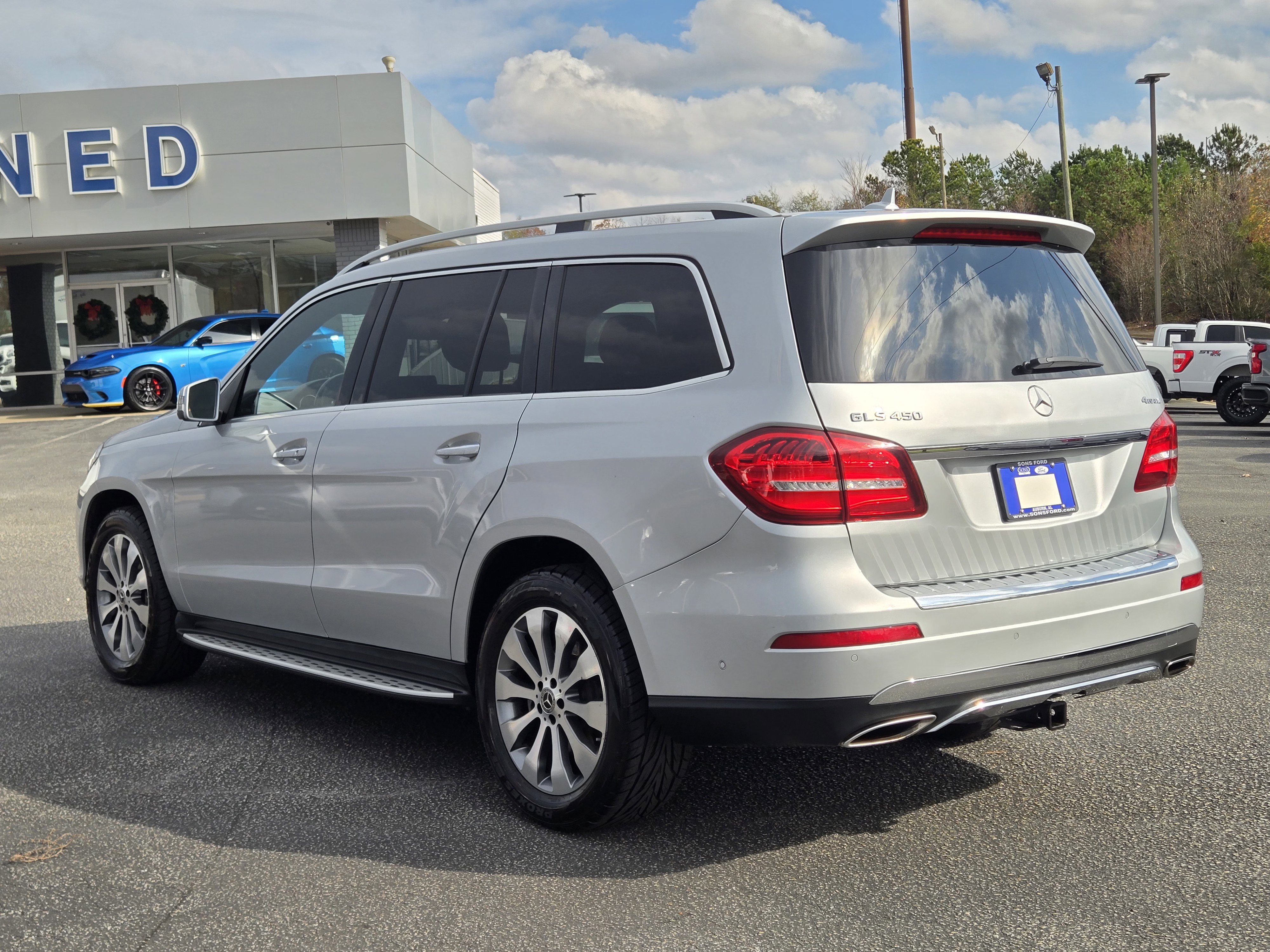 Used 2019 Mercedes-Benz GLS 450 4MATIC w/ Premium 1 Package image 9