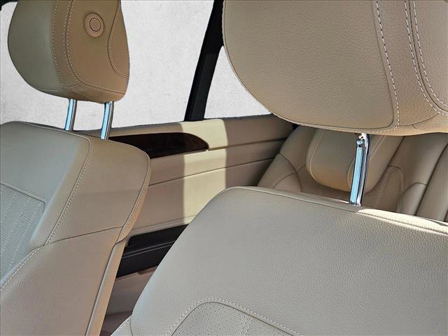 Used 2019 Mercedes-Benz GLS 450 4MATIC image 19