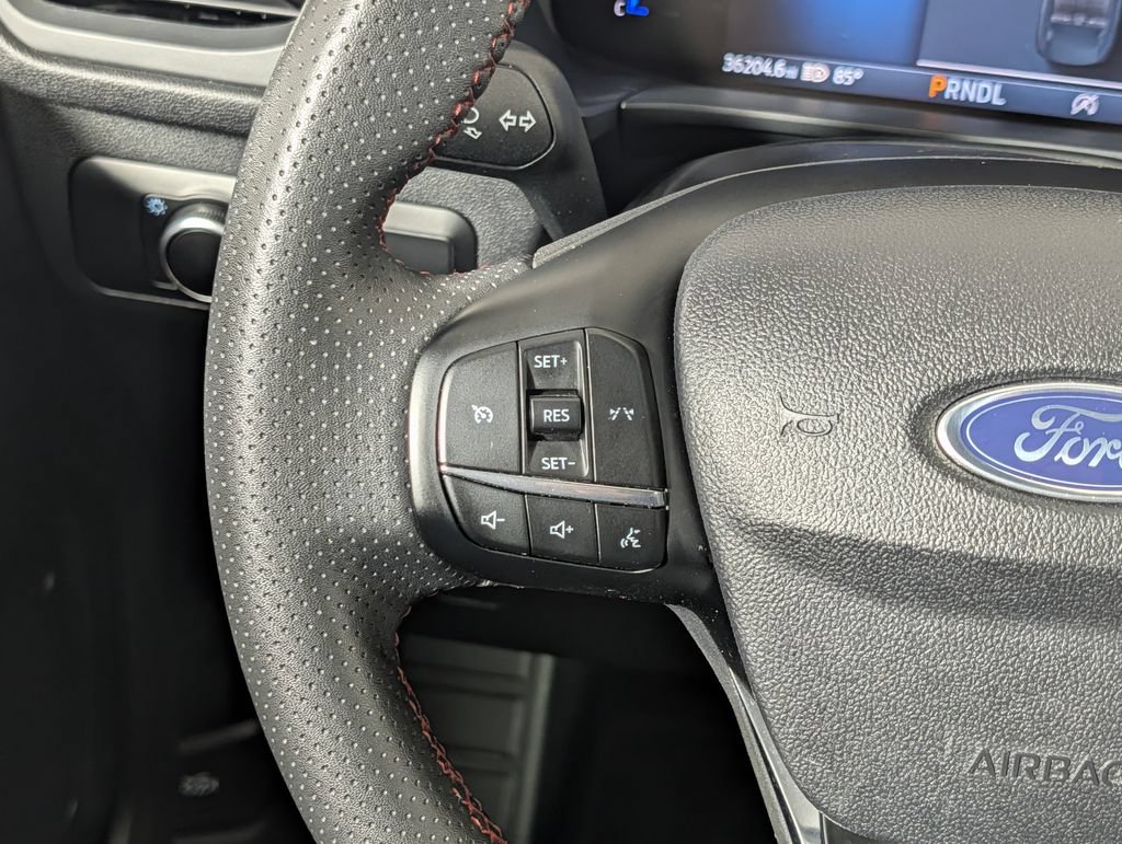 Certified 2025 Ford Escape ST-Line FWD image 18