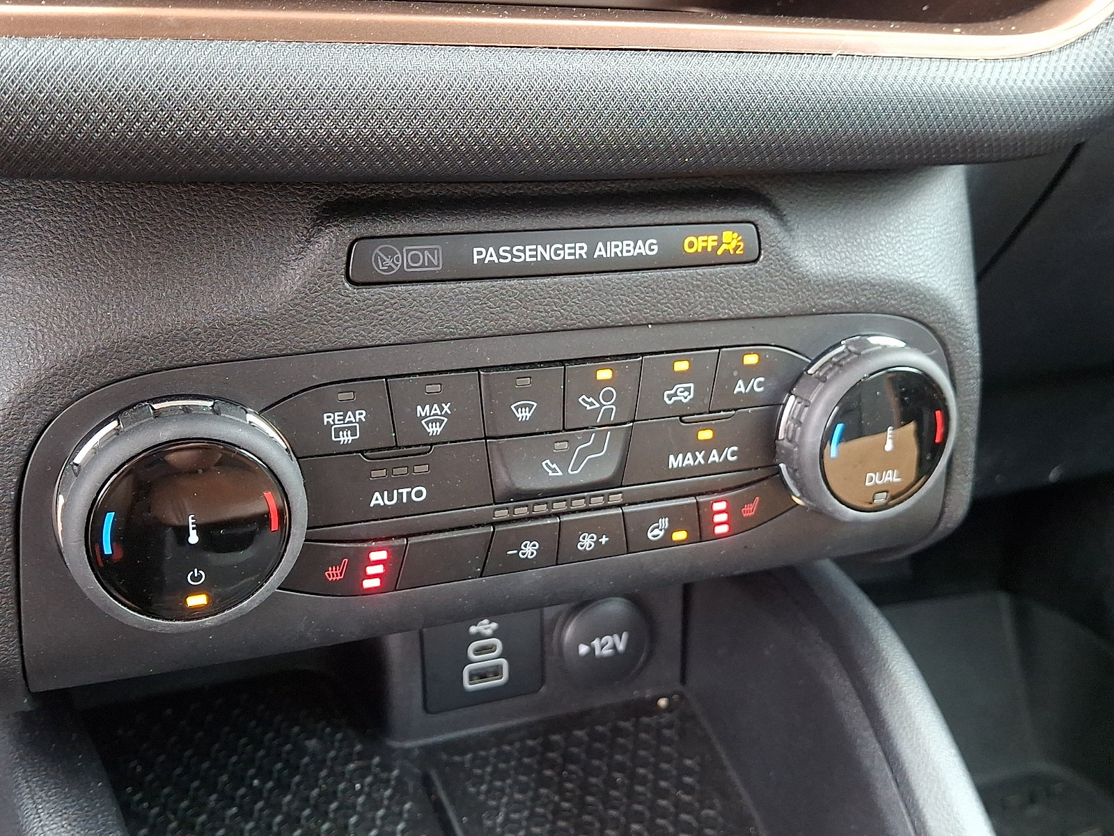 Certified 2024 Ford Bronco Sport Outer Banks AWD/4WD image 16