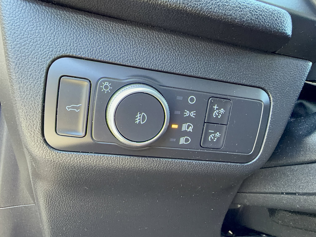 Certified 2021 Ford Escape SEL w/ Technology Package FWD image 27