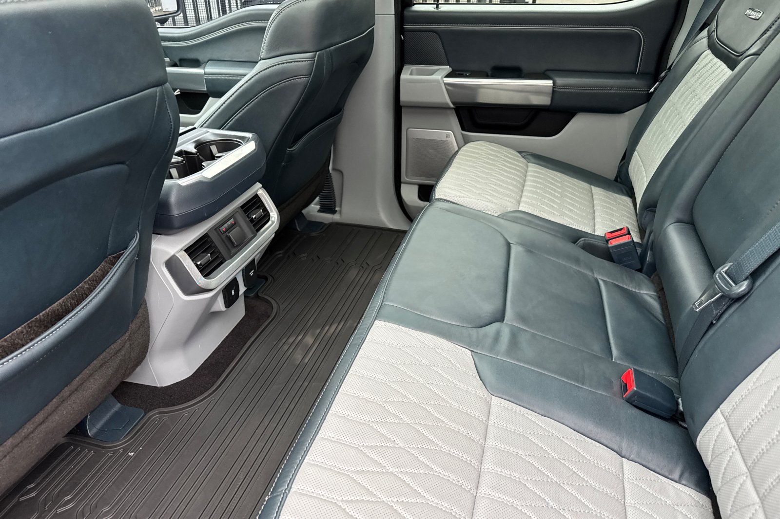 Certified 2021 Ford F150 Limited AWD/4WD image 12