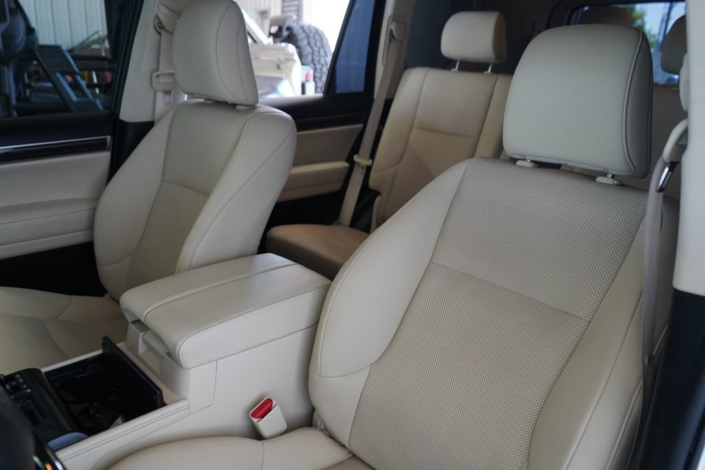 Used 2020 Lexus GX 460 Premium AWD/4WD image 17