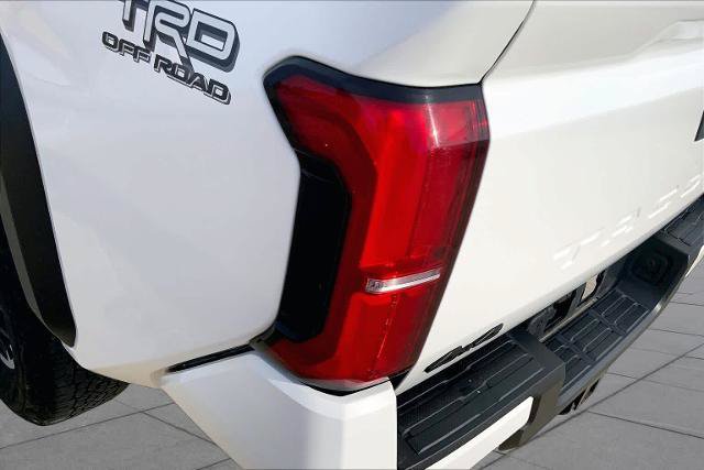 Used 2024 Toyota Tacoma TRD Off-Road AWD/4WD image 28