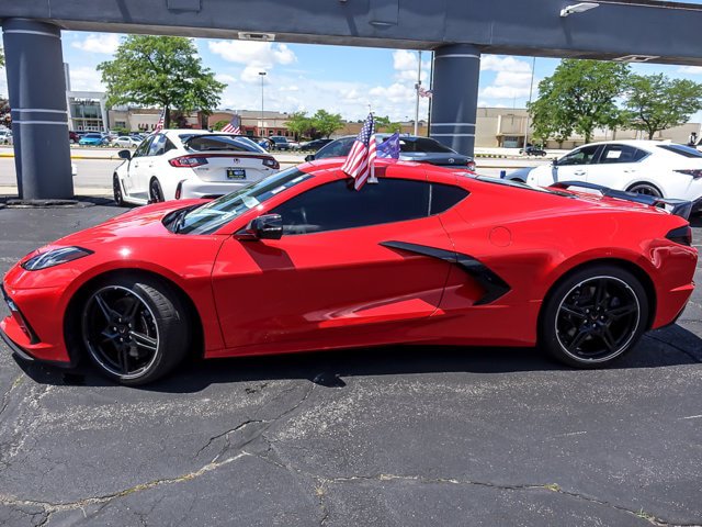 Used 2024 Chevrolet Corvette Stingray Preferred Cpe w/ Z51 Performance Package RWD image 5