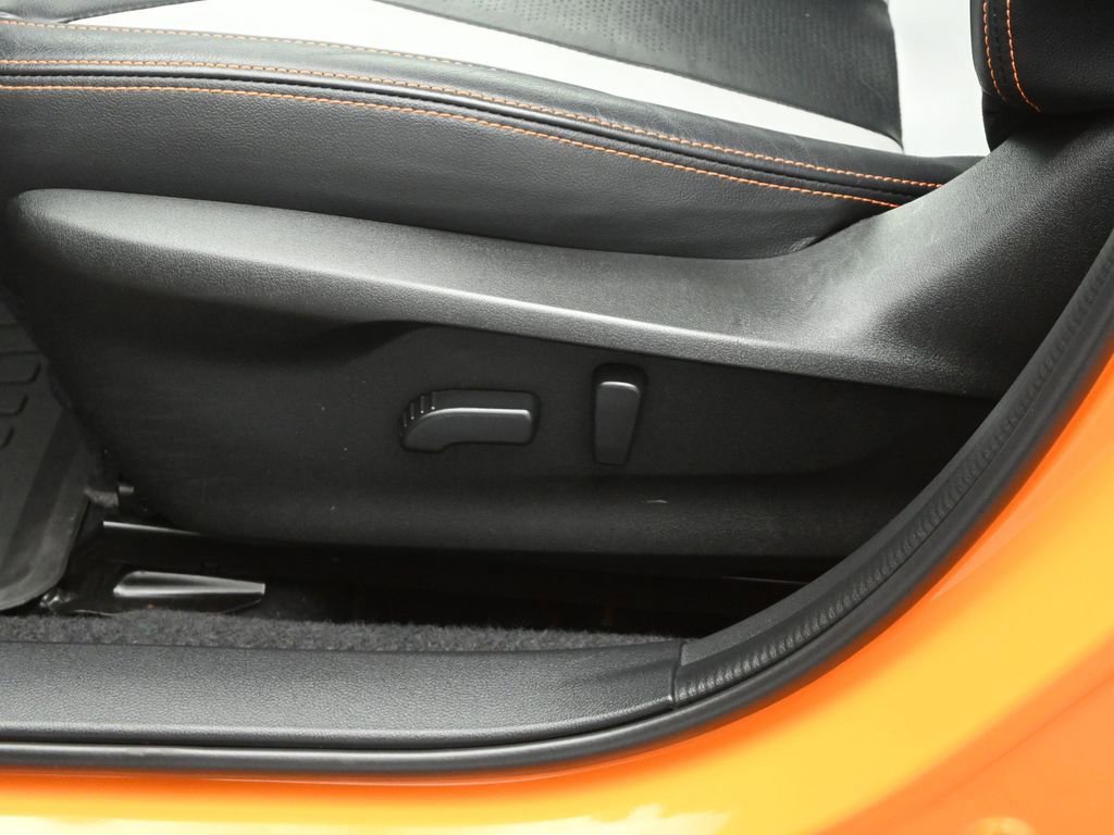 Used 2019 Subaru Crosstrek 2.0i Limited w/ Moonroof Package w/Navigation image 37