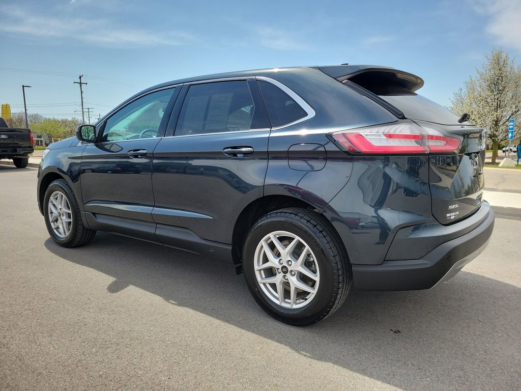 Certified 2023 Ford Edge SEL AWD/4WD image 3