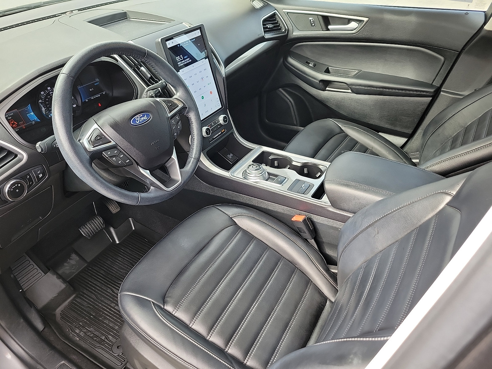 Certified 2023 Ford Edge SEL w/ Convenience Package AWD/4WD image 18