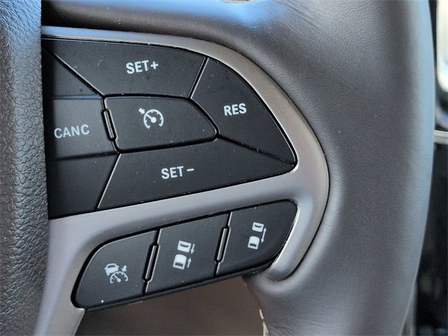 Used 2021 Jeep Grand Cherokee Overland w/ Trailer Tow Group IV image 26