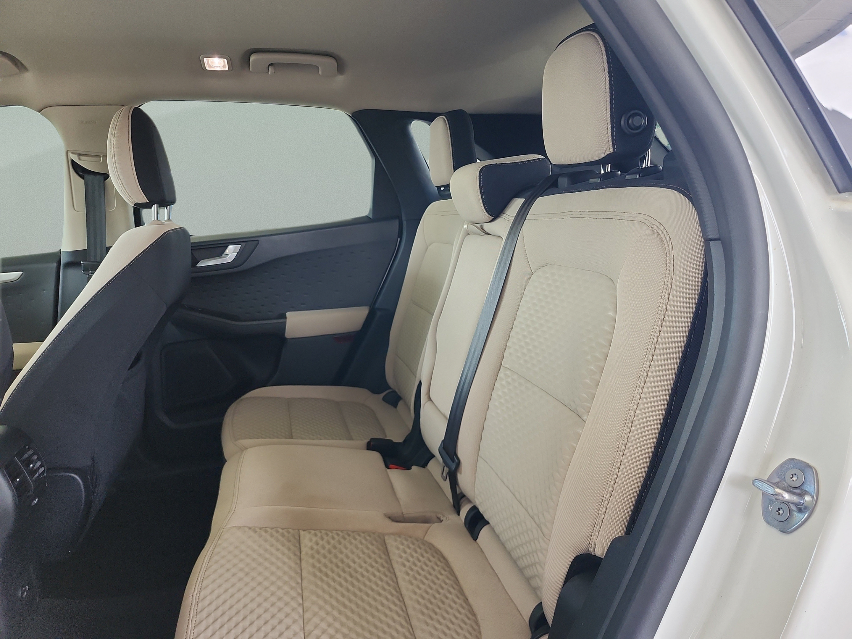 Certified 2020 Ford Escape SE FWD image 16