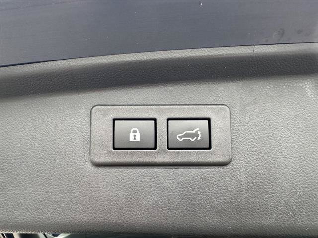 Used 2024 Subaru Outback Premium AWD/4WD image 11