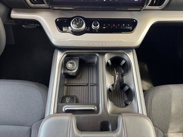 Certified 2025 Ford Expedition Max Active AWD/4WD image 11