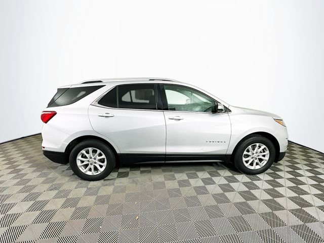 Used 2018 Chevrolet Equinox LT w/ Sun & Infotainment Package FWD image 14