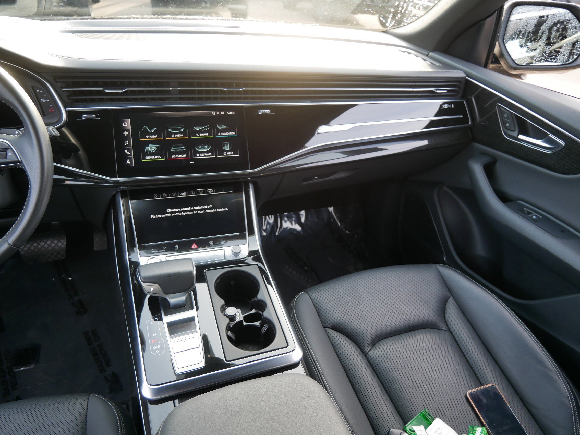 Used 2019 Audi Q8 Prestige image 11