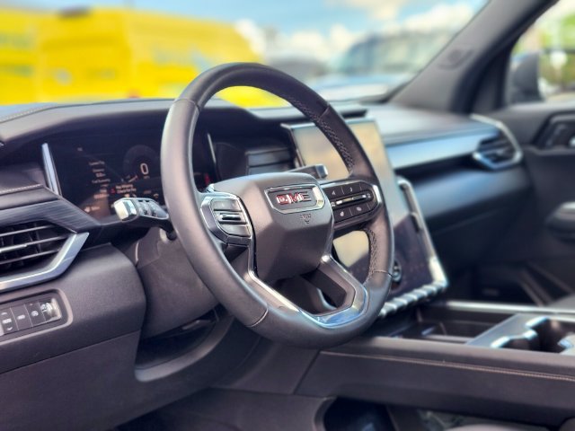 Used 2024 GMC Acadia Elevation w/ Luxury Package AWD/4WD image 20