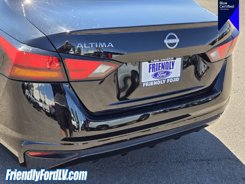 Used 2025 Nissan Altima 2.5 SV FWD image 5