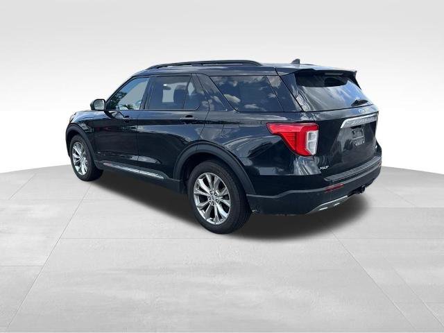 Certified 2023 Ford Explorer XLT w/ Equipment Group 202A AWD/4WD image 11