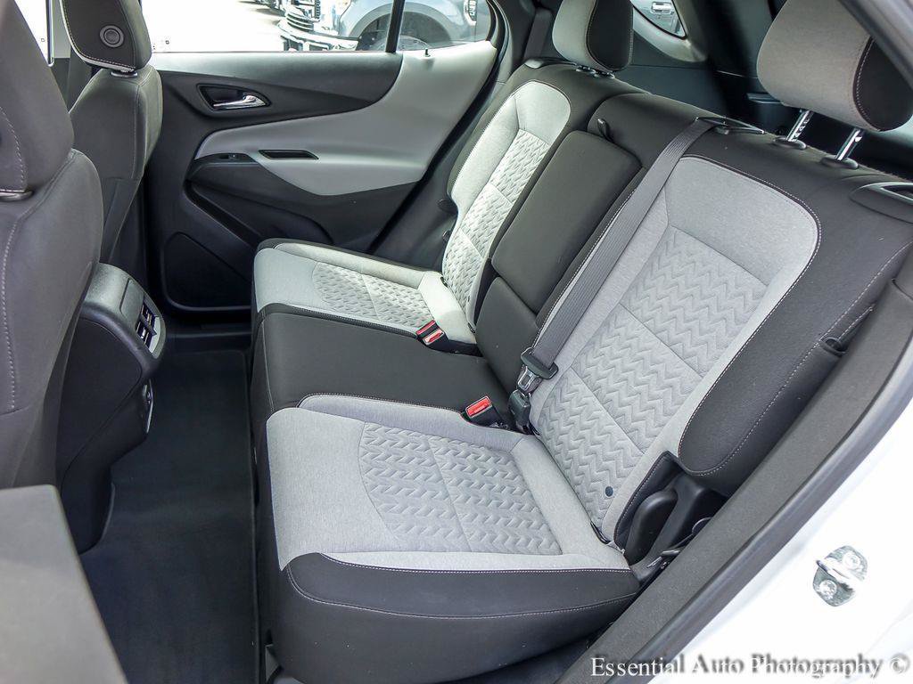 Used 2022 Chevrolet Equinox LS AWD/4WD image 11