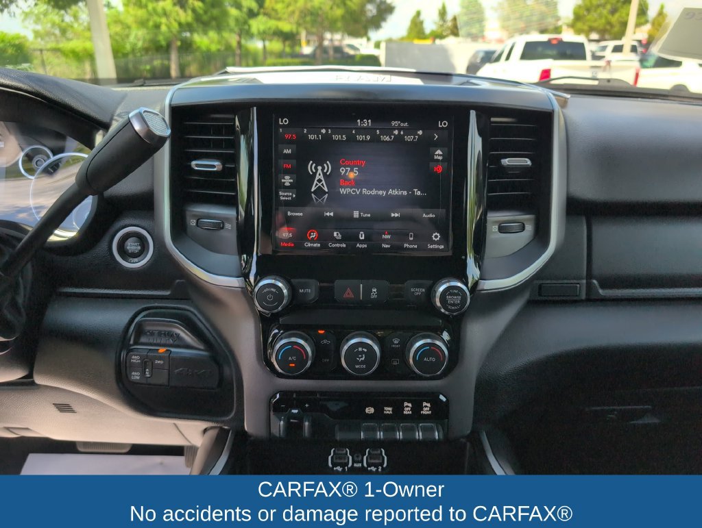 Used 2021 RAM 2500 Big Horn w/ Level 1 Equipment Group AWD/4WD image 17