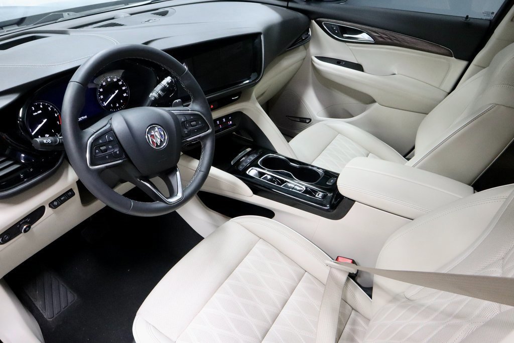 Used 2023 Buick Envision Avenir image 24