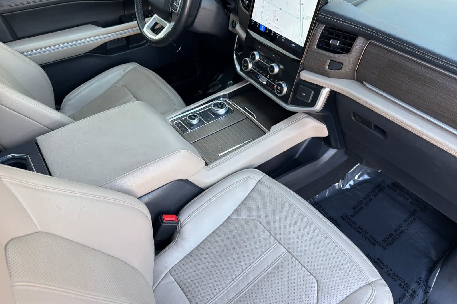 Certified 2024 Ford Expedition Limited AWD/4WD image 17