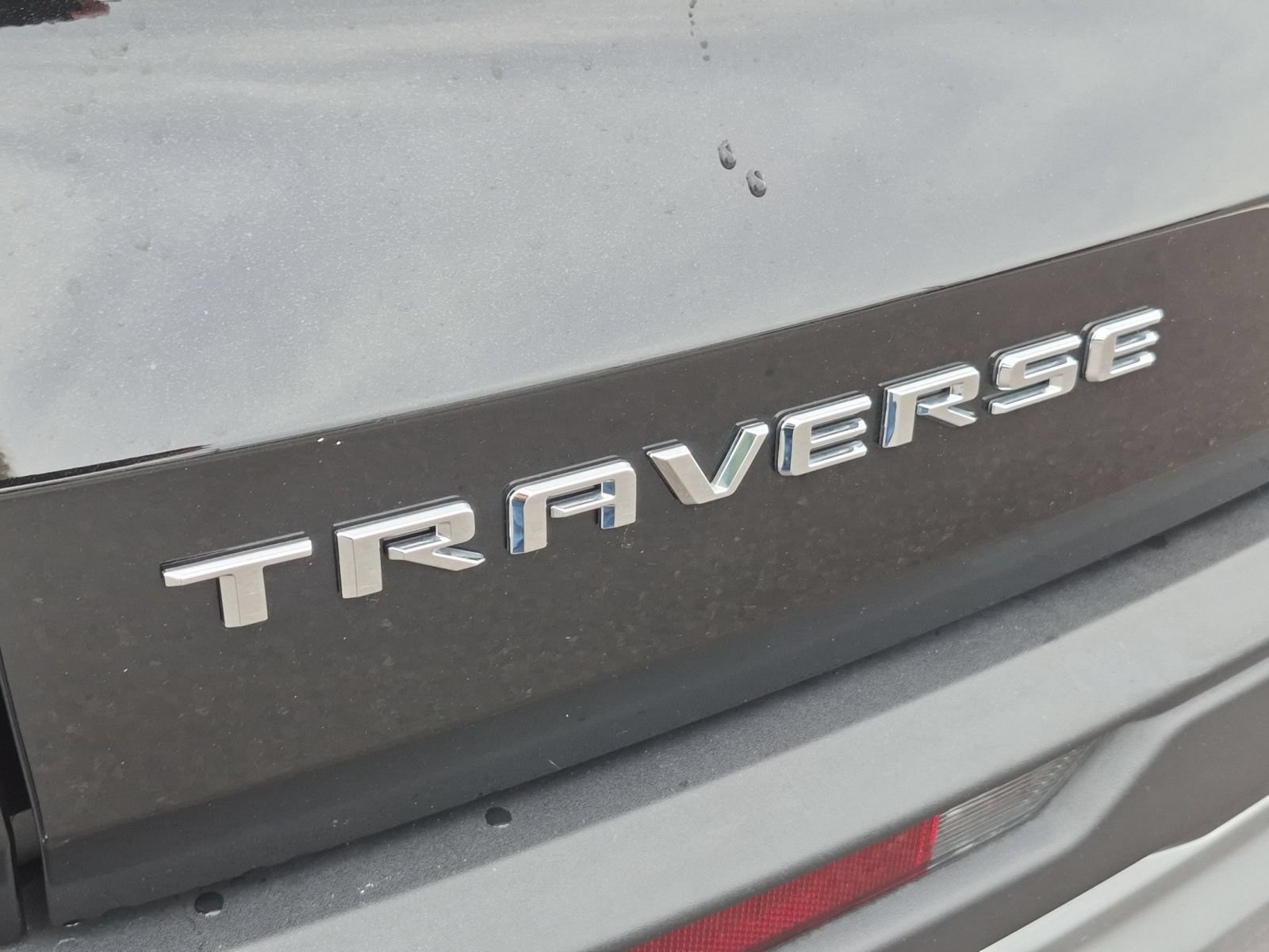 Used 2026 Chevrolet Traverse LT w/ Driver Confidence Package FWD image 10