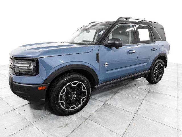 Certified 2025 Ford Bronco Sport Outer Banks w/ Outer Banks Tech Package+ AWD/4WD image 3