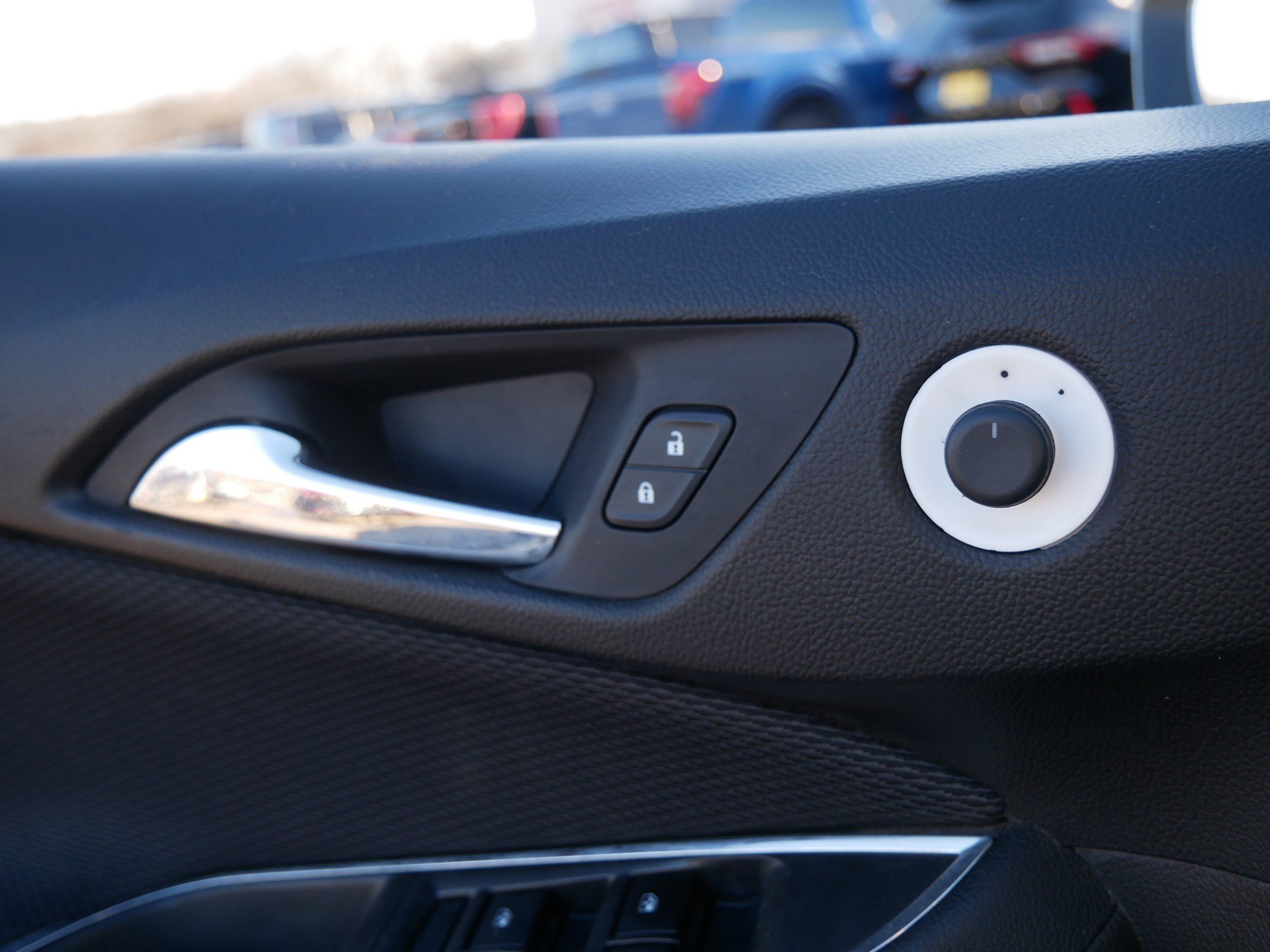 Used 2017 Chevrolet Cruze LS image 27