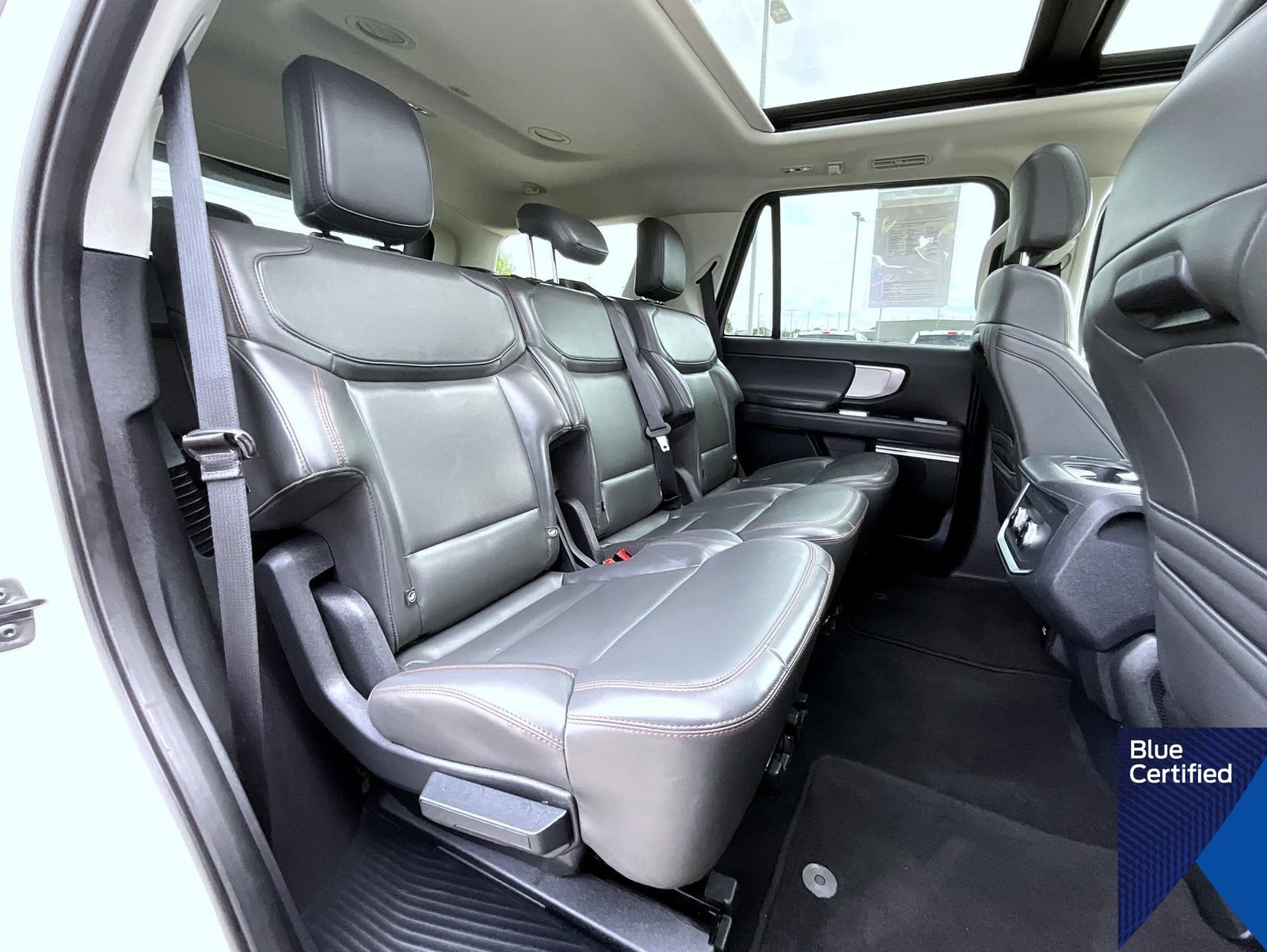 Certified 2025 Ford Expedition Active AWD/4WD image 19