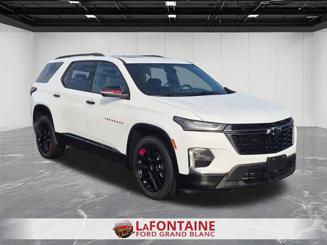 Used 2022 Chevrolet Traverse Premier w/ Redline Edition AWD/4WD image 7