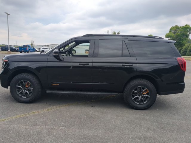 Certified 2025 Ford Expedition Tremor AWD/4WD image 7