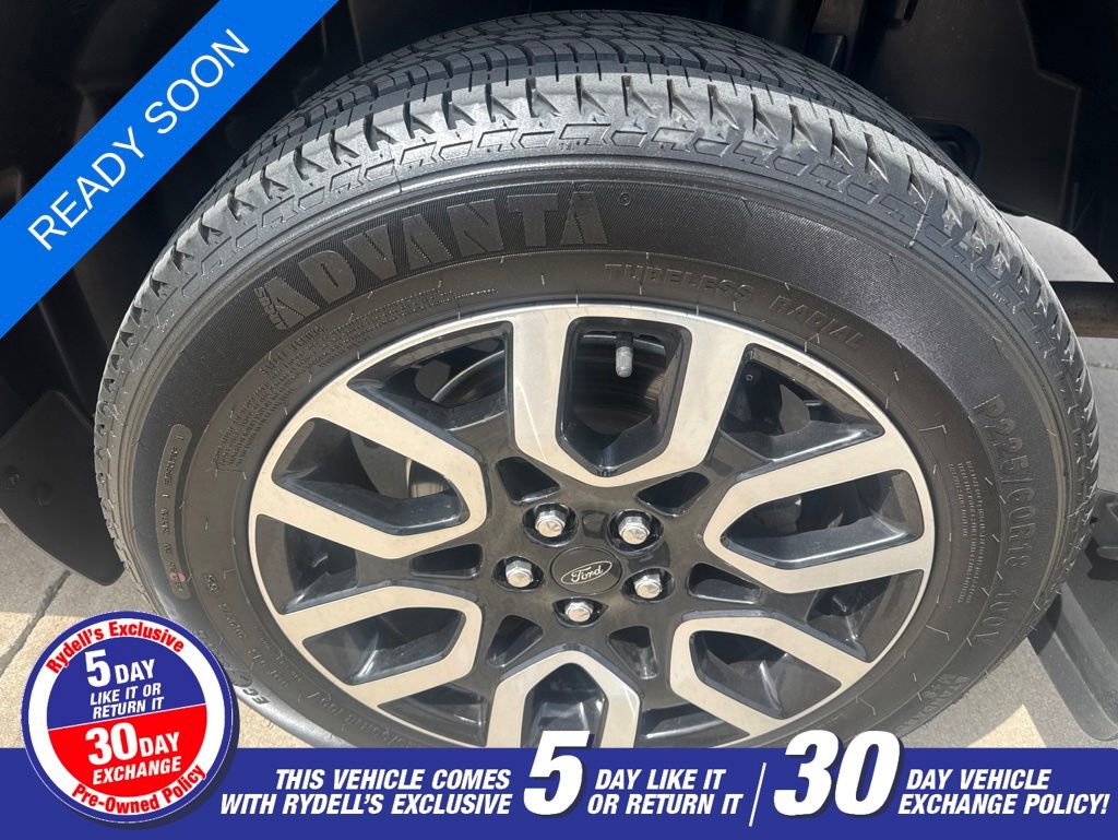 Certified 2022 Ford Maverick Lariat w/ Equipment Group 500A Standard AWD/4WD image 9