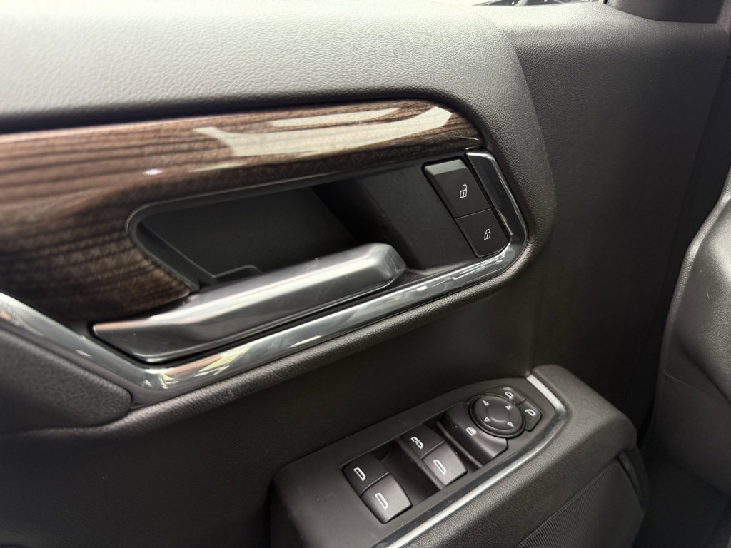 Used 2025 Chevrolet Silverado 1500 RST w/ Z71 Off-Road Package image 12