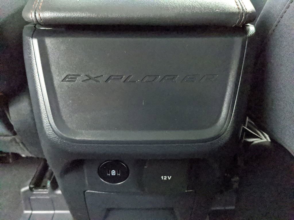 Certified 2025 Ford Explorer Active RWD image 13