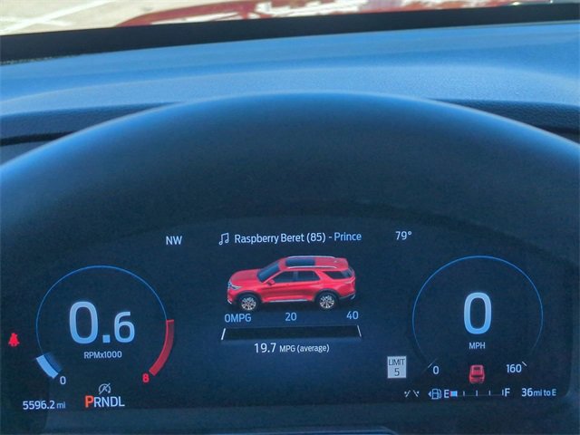 Certified 2025 Ford Explorer Platinum w/ Ultimate Package image 27