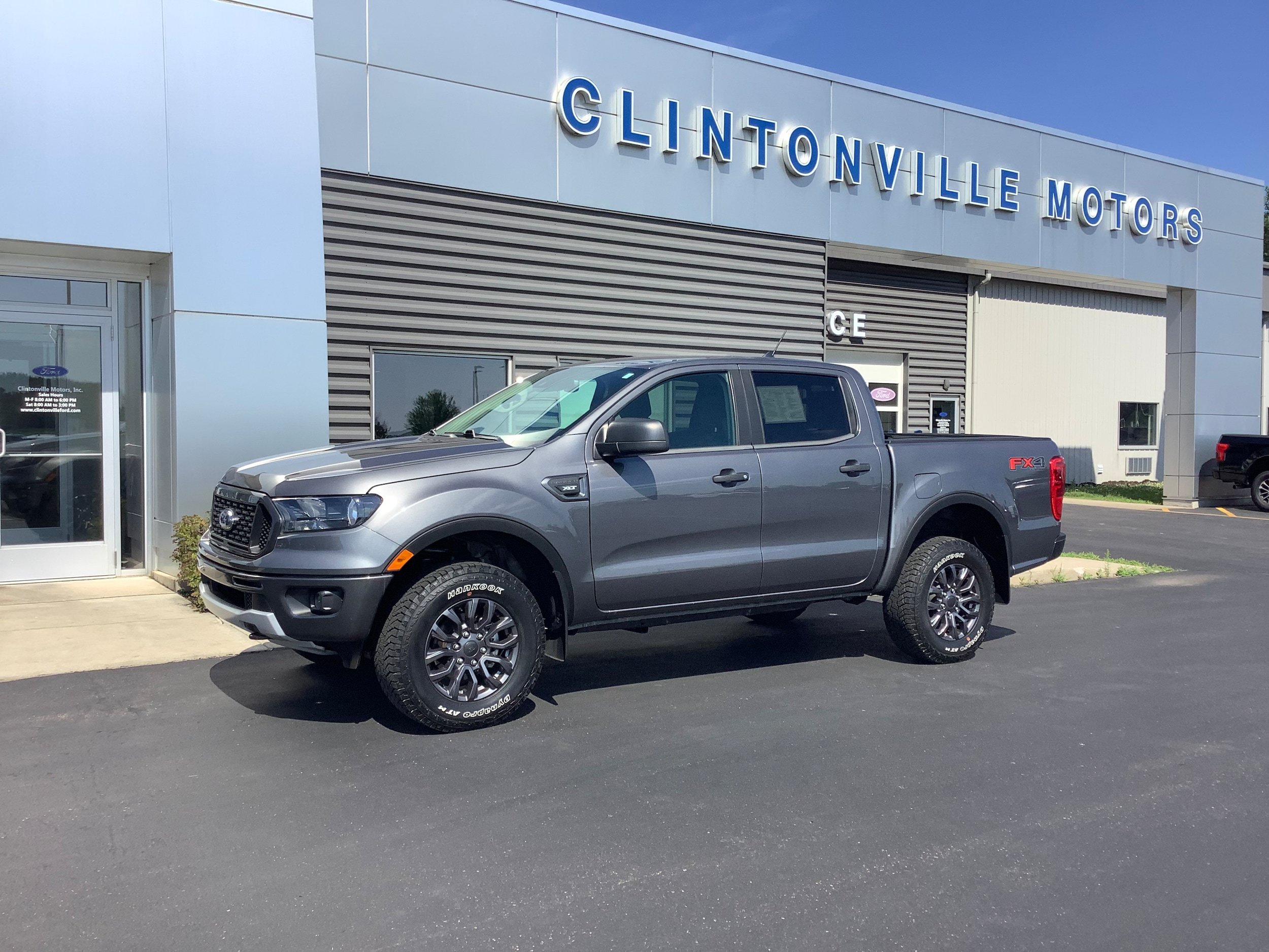 Certified 2022 Ford Ranger XLT w/ Equipment Group 302A High AWD/4WD image 1