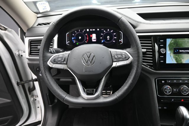 Used 2023 Volkswagen Atlas SEL Premium AWD/4WD image 15