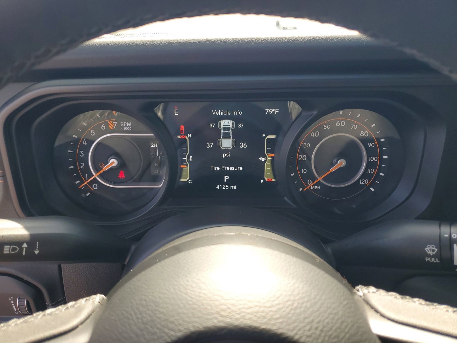 Used 2025 Jeep Gladiator Mojave AWD/4WD image 20