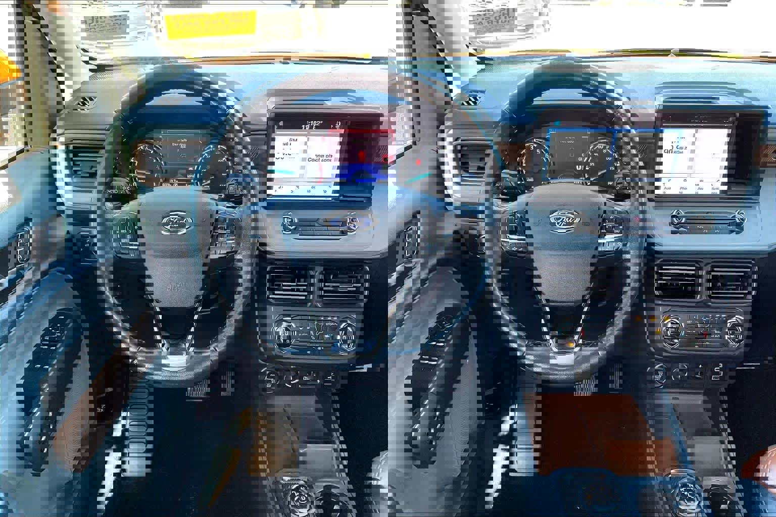 Certified 2022 Ford Maverick Lariat w/ Equipment Group 500A Standard image 7