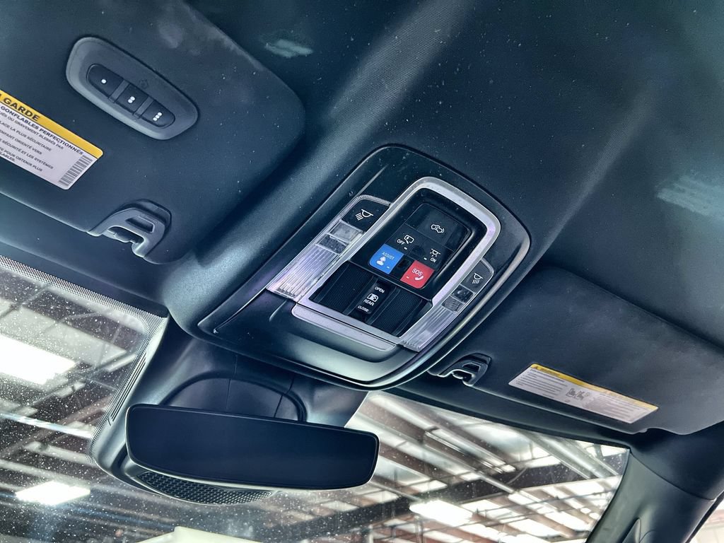 Used 2026 RAM 2500 Laramie AWD/4WD image 31